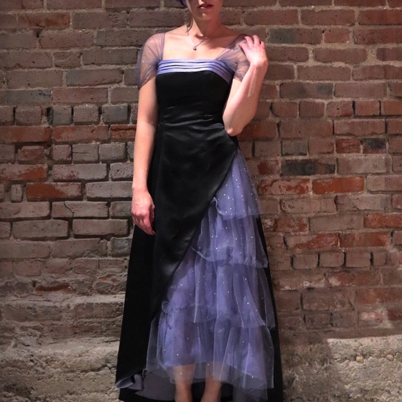 Prom Dress - Picture 1 of 2